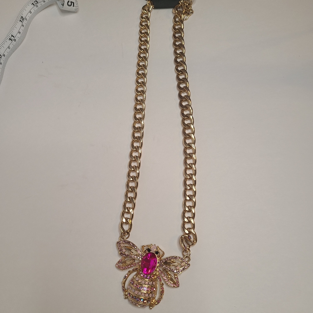 New! BETSEY JOHNSON Bubble Bee Pink Necklace.
